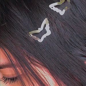 Butterfly hair accessory 🦋